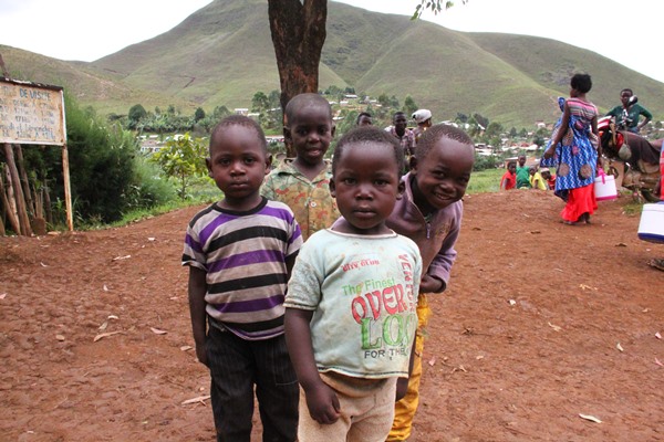 Kinder im Kongo